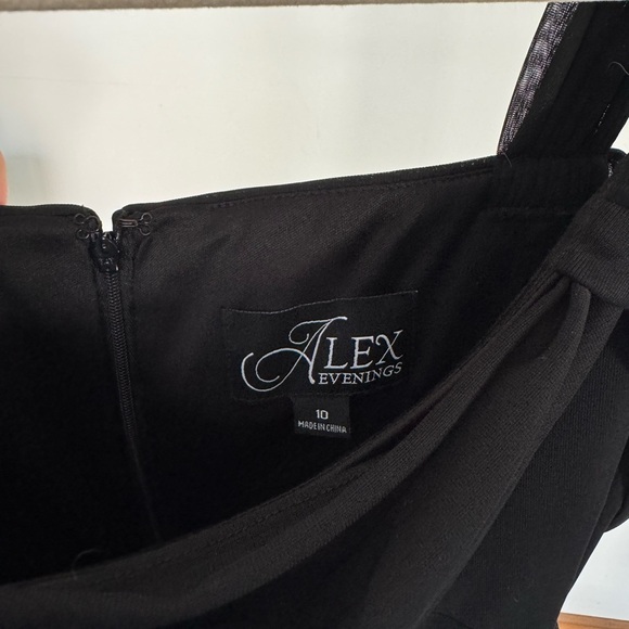 Alex Evenings Maxi Dress - Picture 4 of 4